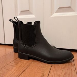 Aldo rain booties, size 7.5